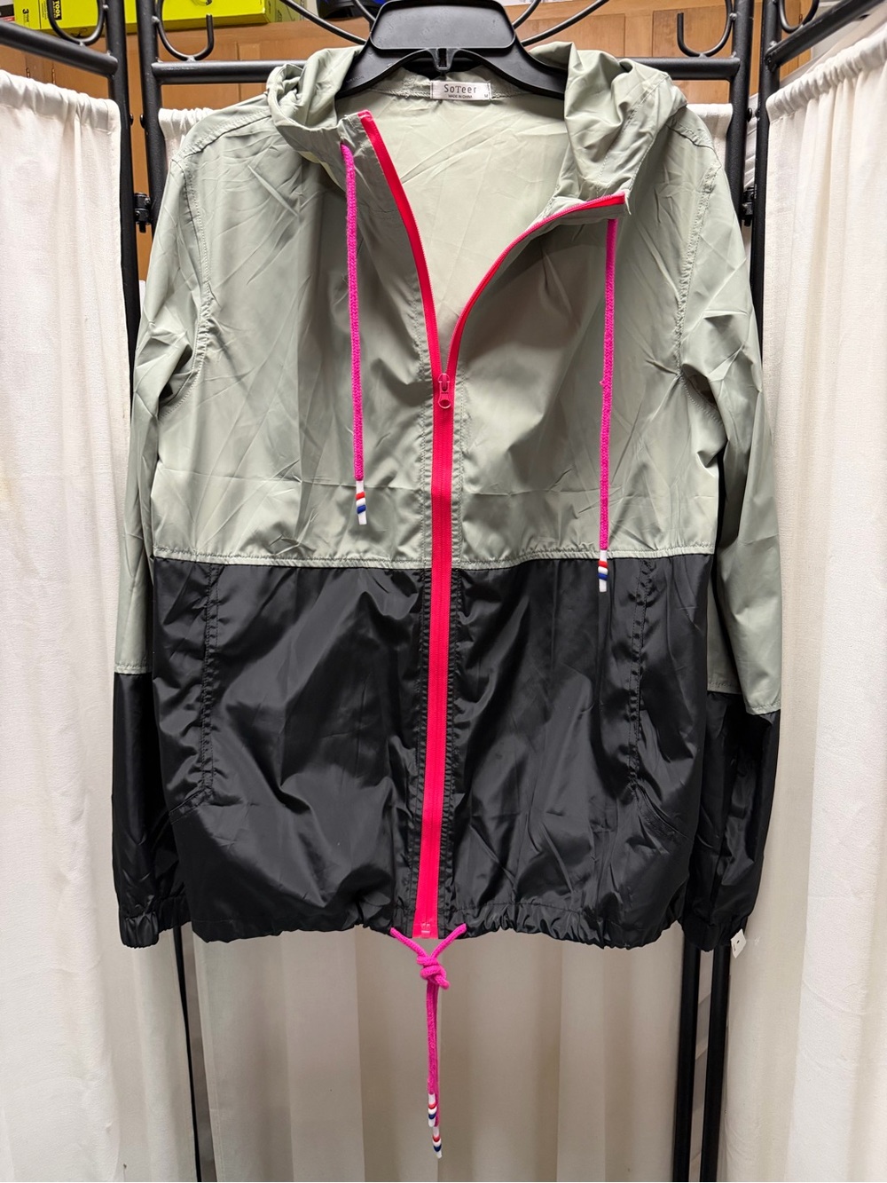 Soleil Light Sage and Black Colorblock Utility Jacket with Pink Trim